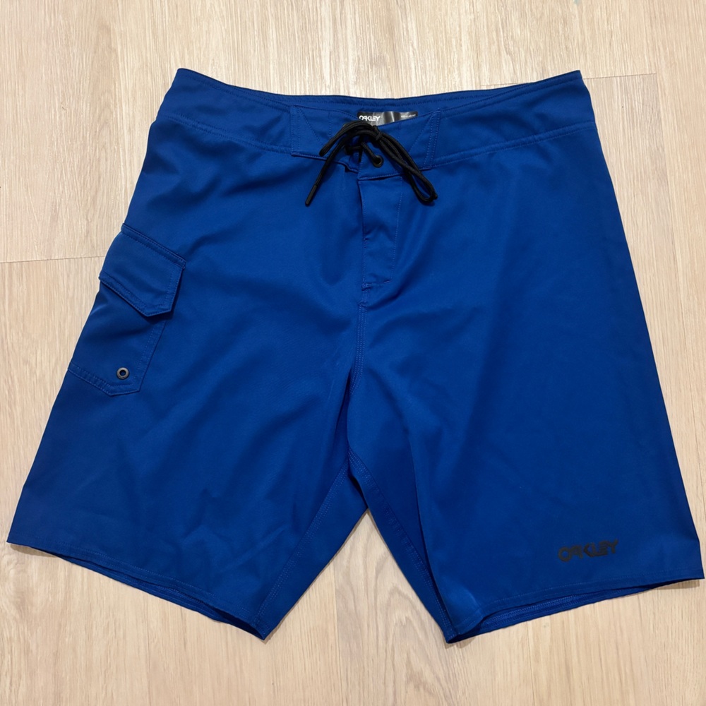 💙 Oakley Men's Blue Swim Board Shorts 💙